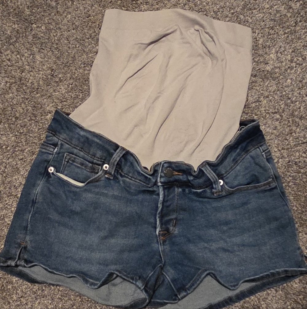 Maternity BLANQI Denim Shorts Size 6